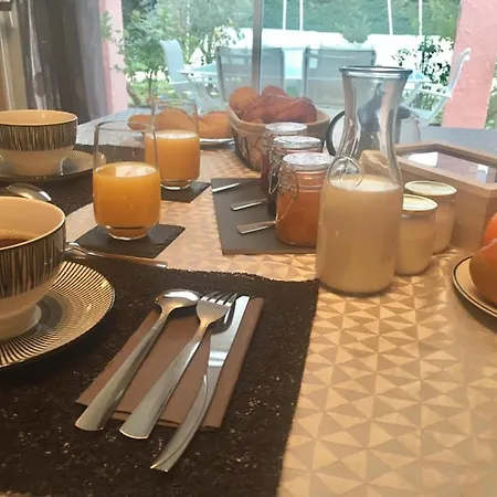 D'hotes Vaucluse Bed & Breakfast Bollène