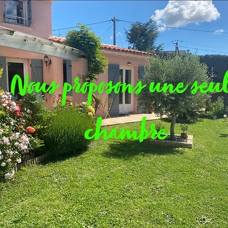 D'hotes Vaucluse Bed & Breakfast